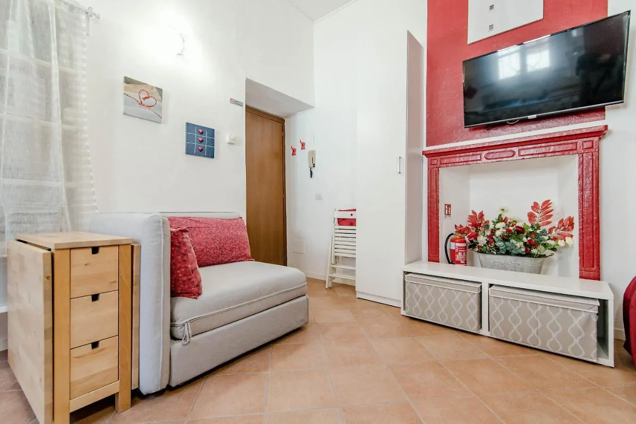 Red Passion Apartment Cernobbio